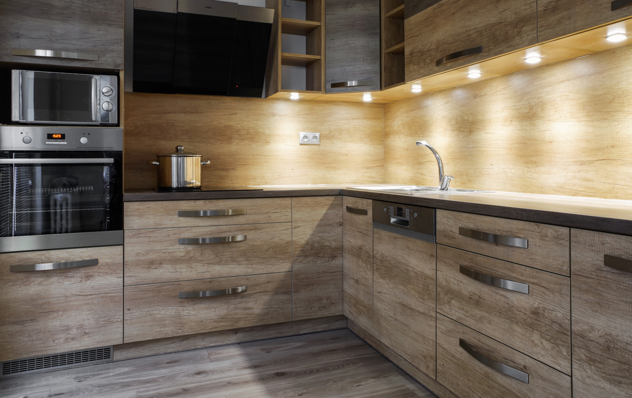 ridge-view-millwork-custom-kitchen-cabinetry-ideas-inspiration_modern-0009