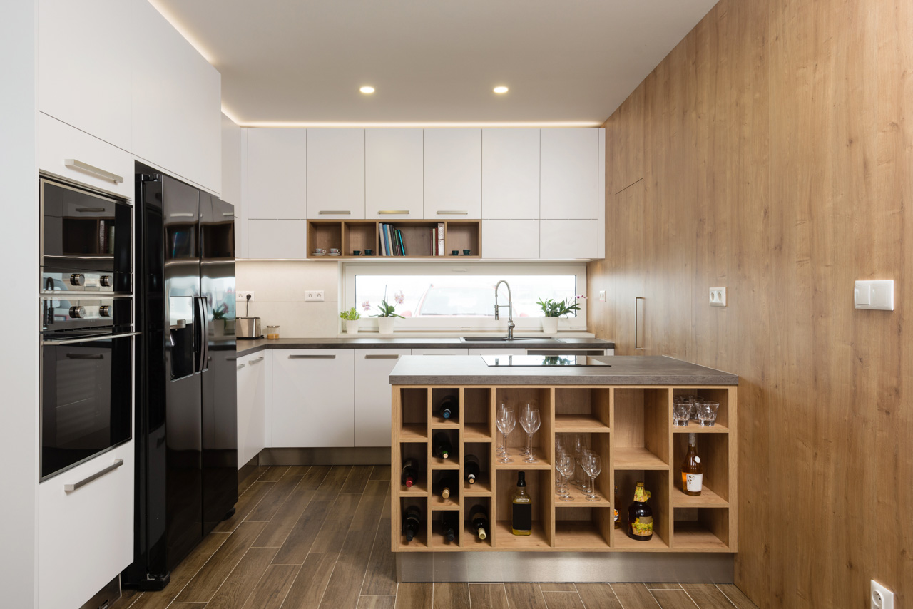 ridge-view-millwork-custom-kitchen-cabinetry-ideas-inspiration_modern-0022