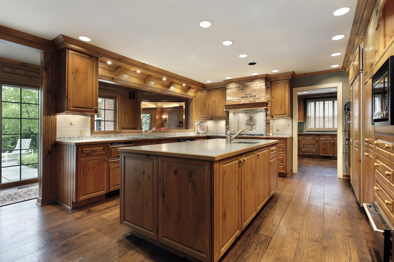 ridge-view-millwork-custom-kitchen-cabinetry-ideas-inspiration_traditional-0009
