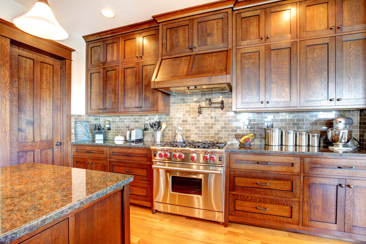 ridge-view-millwork-custom-kitchen-cabinetry-ideas-inspiration_transitional-0007